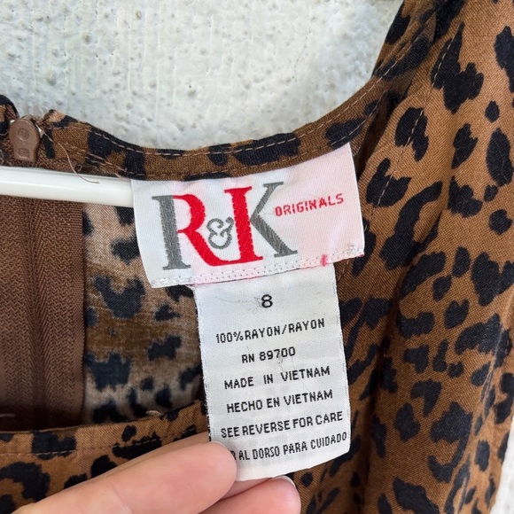 Vintage R & K Originals Leopard Print Ruffle Hem Dress sz 8 - Picture 4 of 6